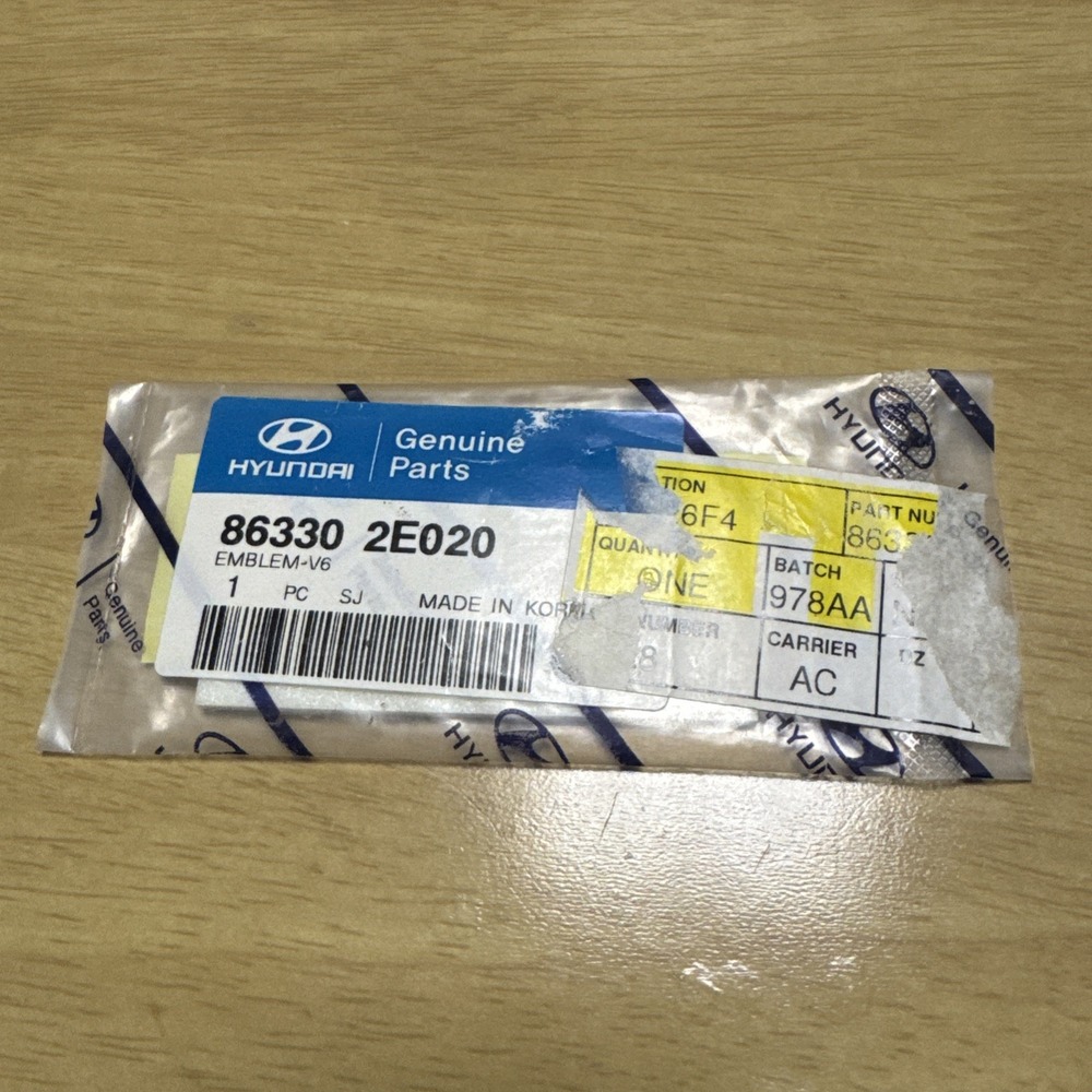 Fits, Hyundai Tucson " V6 " Liftgate Emblem Nameplate Badge 2004-2009